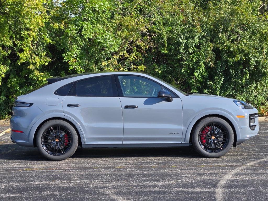 new 2026 Porsche Cayenne car, priced at $157,940