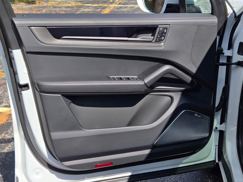 new 2025 Porsche Cayenne car, priced at $160,405