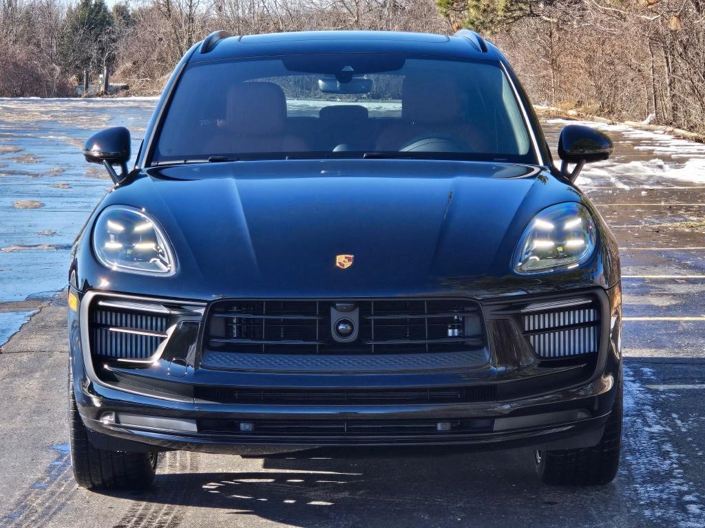 new 2025 Porsche Macan car, priced at $95,565