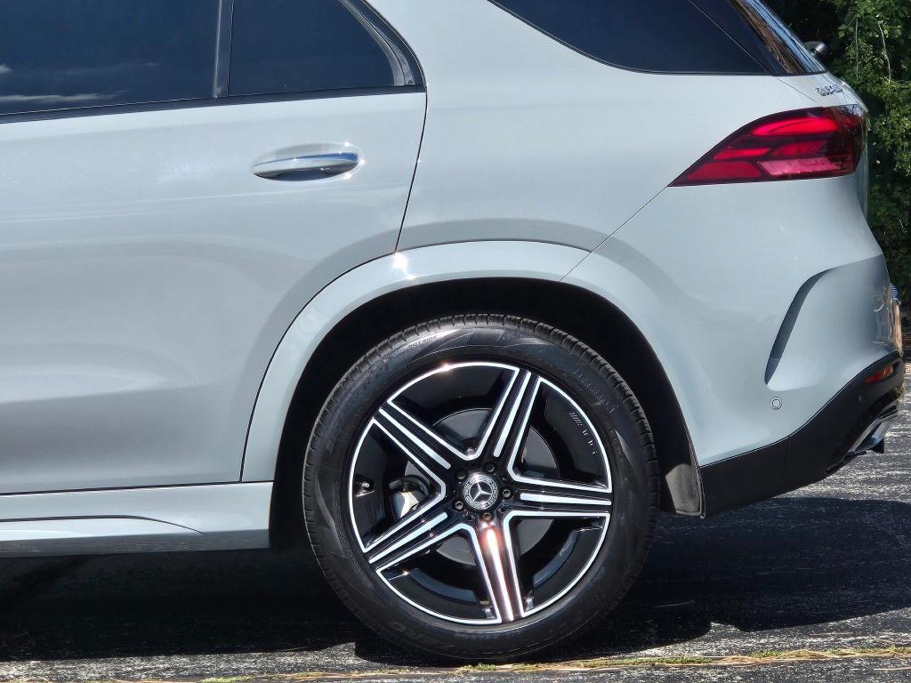 used 2024 Mercedes-Benz GLE 450 car, priced at $64,700