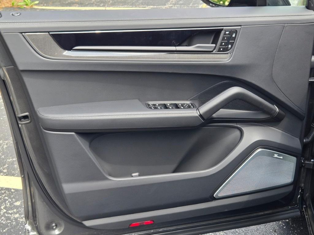 new 2025 Porsche Cayenne car, priced at $157,705