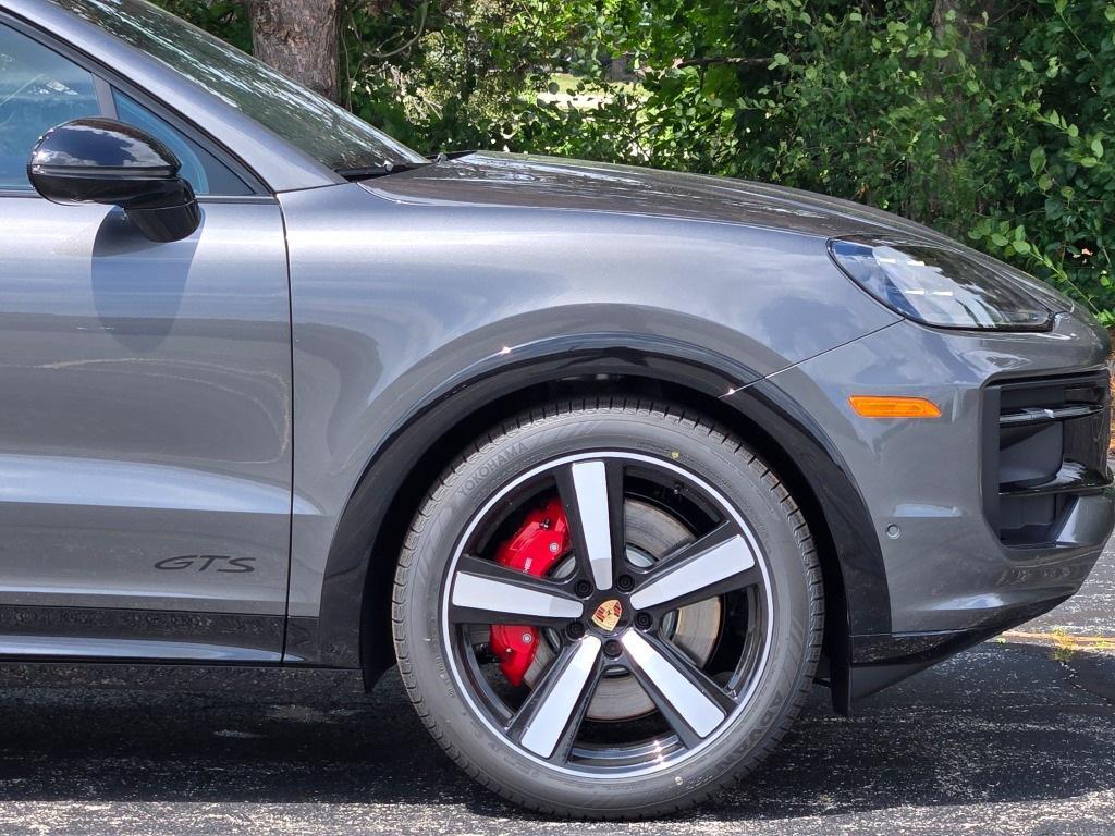 new 2025 Porsche Cayenne car, priced at $157,705