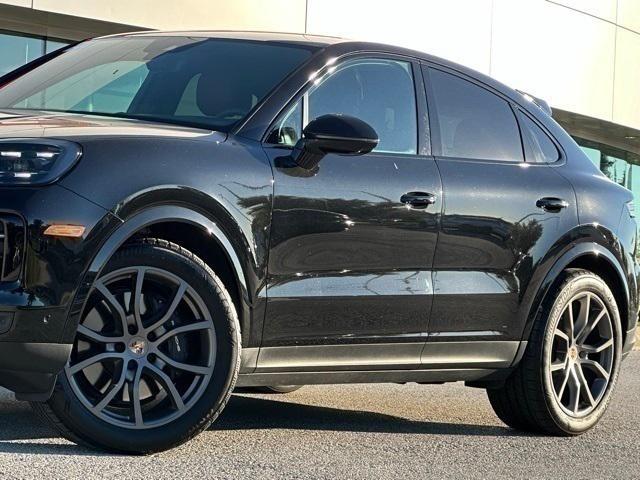 used 2024 Porsche Cayenne car, priced at $90,290