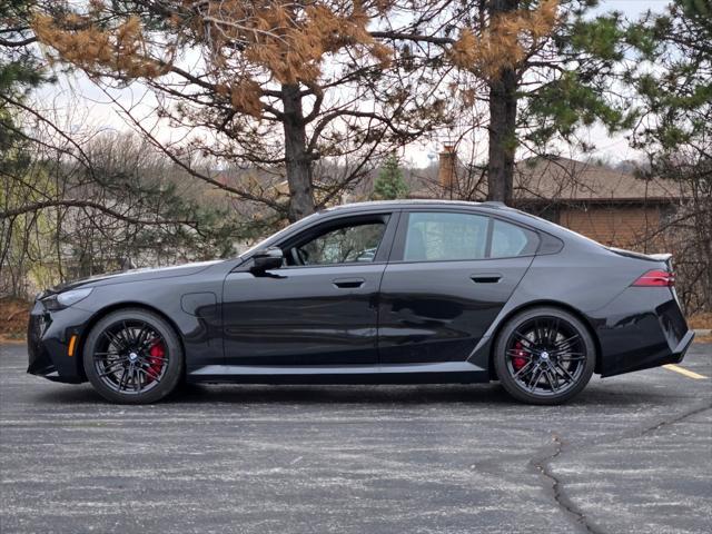 used 2025 BMW M5 car, priced at $125,590