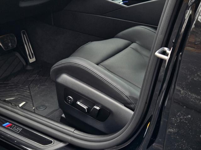 used 2025 BMW M5 car, priced at $125,590