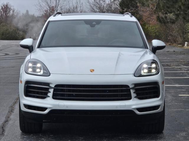 used 2023 Porsche Cayenne E-Hybrid car, priced at $86,990