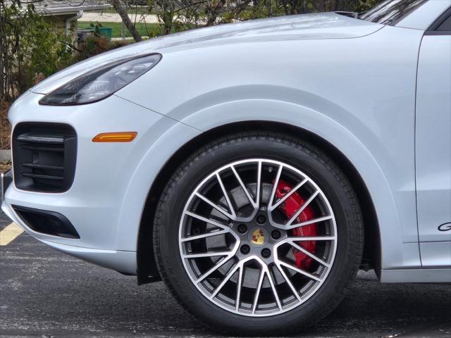 used 2021 Porsche Cayenne car, priced at $77,990