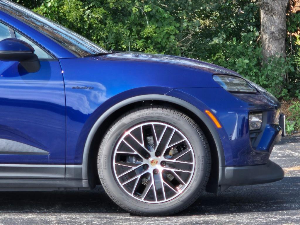 used 2025 Porsche Macan car, priced at $76,990