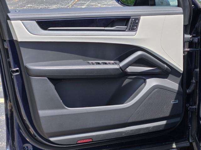 used 2025 Porsche Cayenne car, priced at $99,990