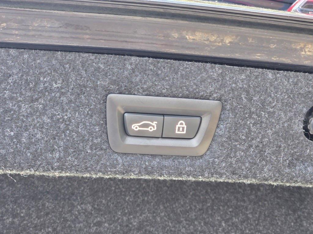 used 2021 BMW M550 car, priced at $37,490