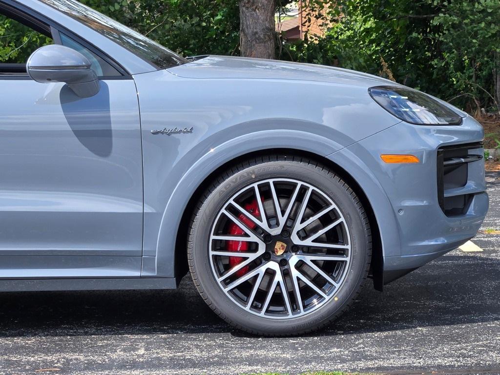 new 2025 Porsche Cayenne car, priced at $145,175
