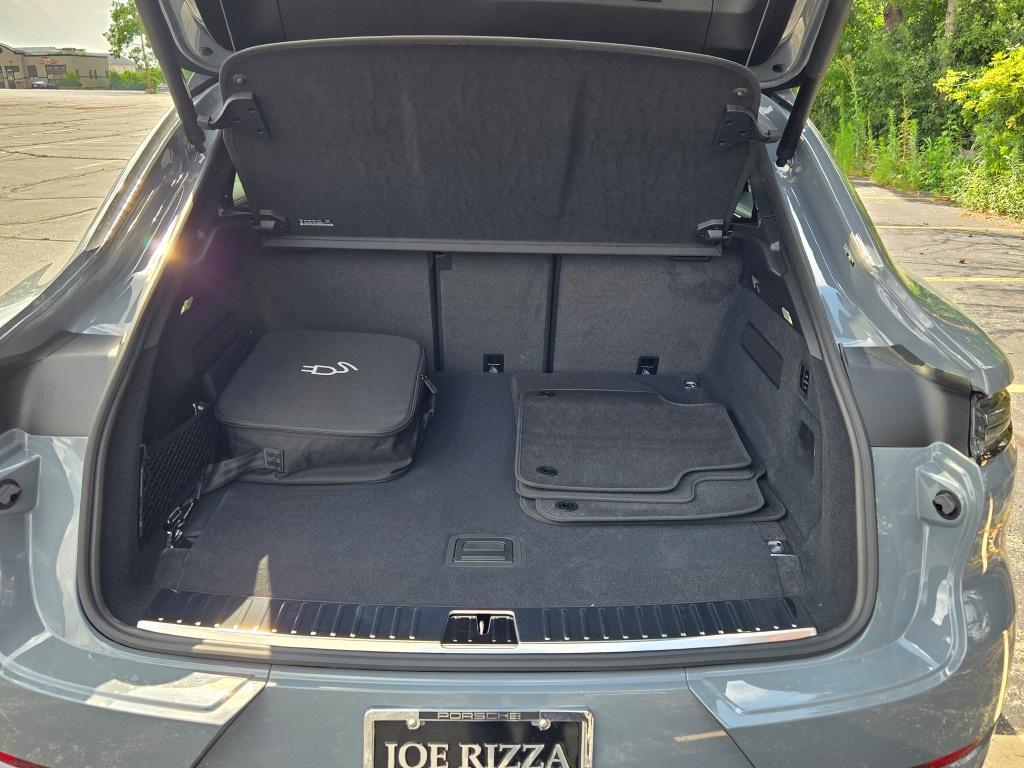 new 2025 Porsche Cayenne car, priced at $145,175
