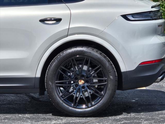 used 2025 Porsche Cayenne car, priced at $104,990
