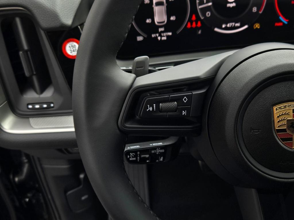 new 2025 Porsche Cayenne car, priced at $130,075