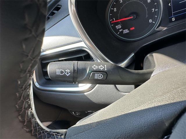 used 2023 Chevrolet Equinox car, priced at $22,887