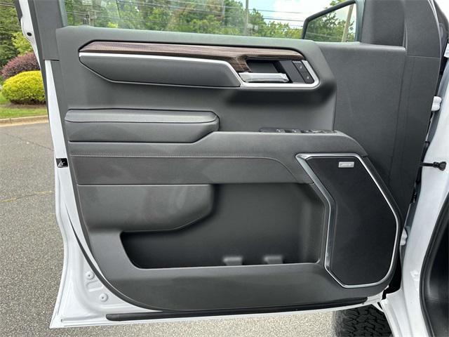 new 2025 Chevrolet Silverado 1500 car