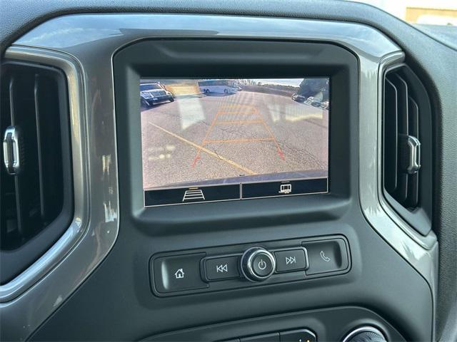 used 2022 Chevrolet Silverado 1500 car, priced at $28,090