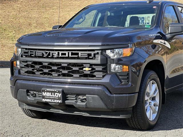 used 2022 Chevrolet Silverado 1500 car, priced at $28,090