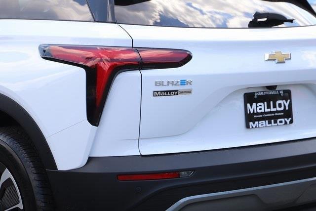 new 2024 Chevrolet Blazer EV car