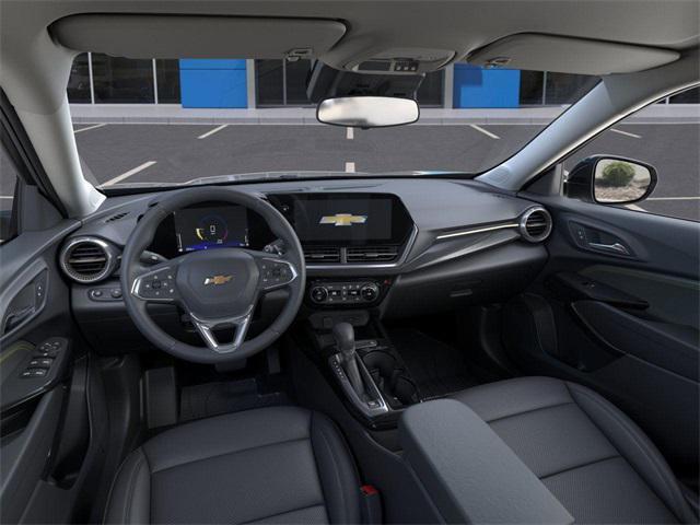 new 2025 Chevrolet Trax car