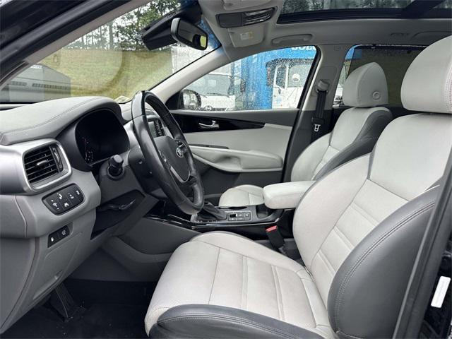 used 2019 Kia Sorento car, priced at $15,748