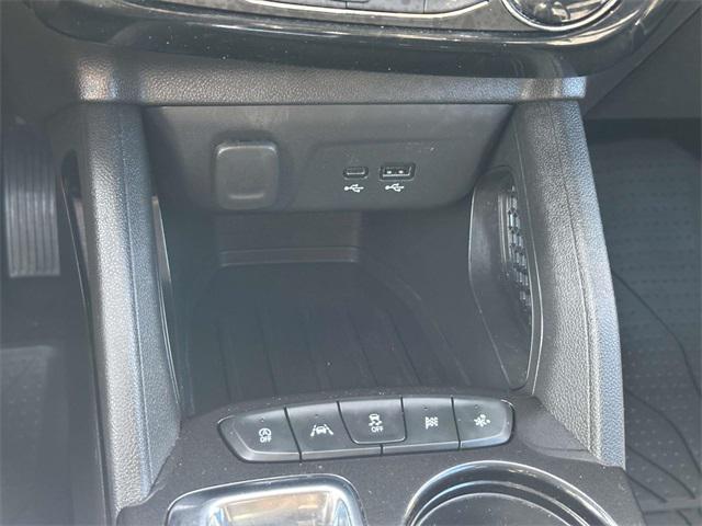 used 2024 Chevrolet TrailBlazer car, priced at $23,039