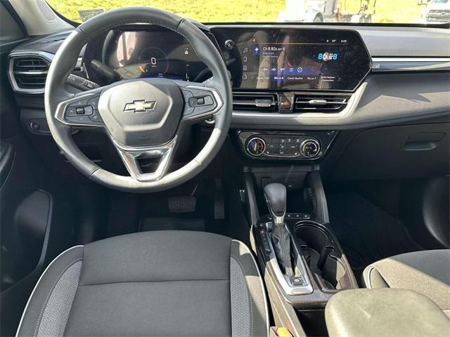 used 2024 Chevrolet TrailBlazer car, priced at $23,039
