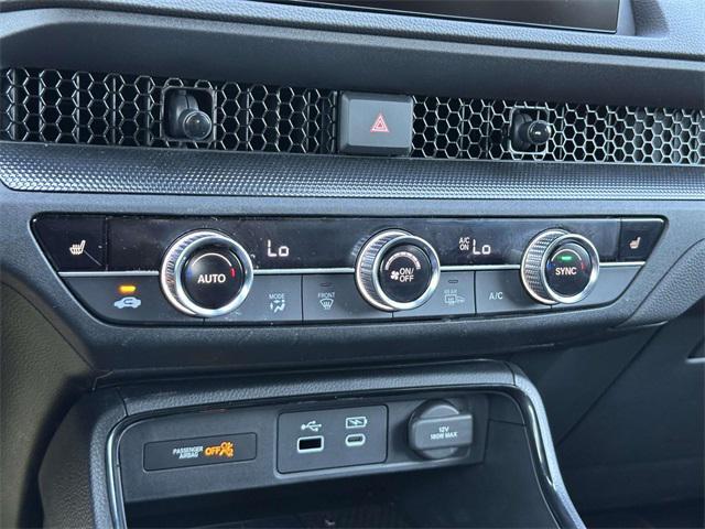 used 2025 Honda CR-V Hybrid car, priced at $39,286