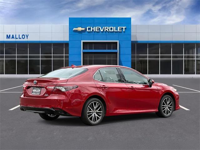 used 2023 Toyota Camry Hybrid car, priced at $29,397