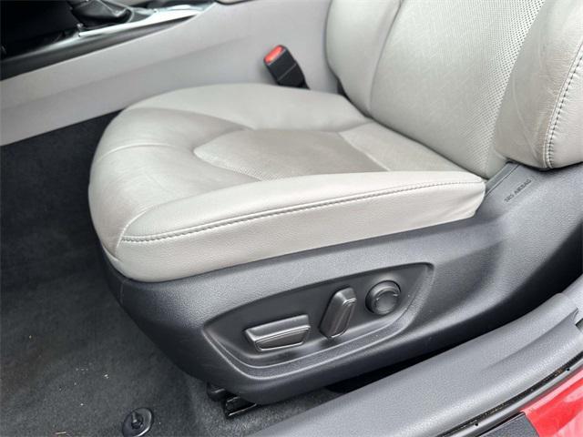 used 2023 Toyota Camry Hybrid car, priced at $29,397