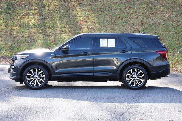 used 2022 Ford Explorer car, priced at $34,059