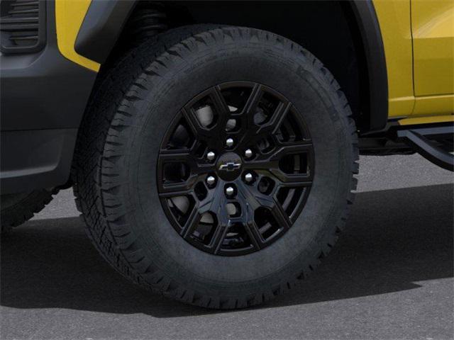 new 2024 Chevrolet Colorado car, priced at $40,705