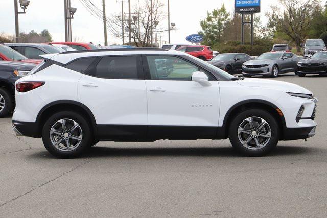 new 2024 Chevrolet Blazer car, priced at $39,115