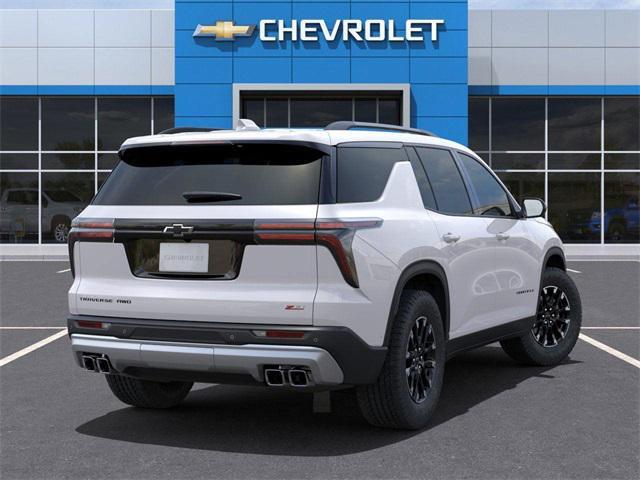 new 2025 Chevrolet Traverse car