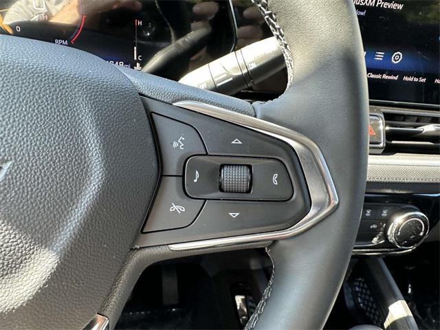 used 2025 Chevrolet TrailBlazer car, priced at $27,998