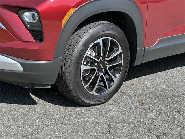 used 2025 Chevrolet TrailBlazer car, priced at $27,998
