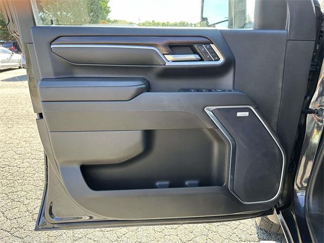 used 2025 GMC Sierra 2500 car, priced at $72,900