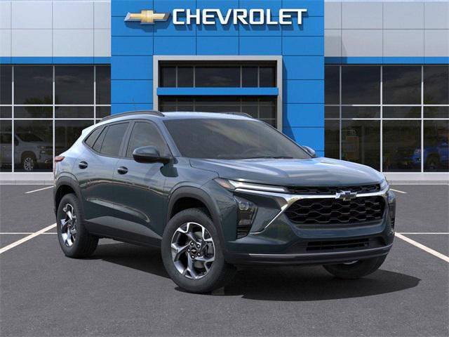 new 2025 Chevrolet Trax car