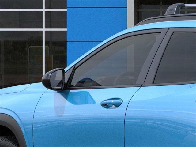 new 2025 Chevrolet Trax car