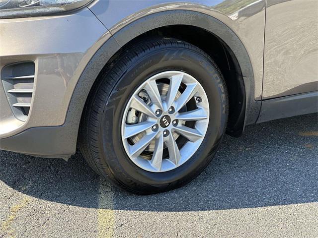 used 2019 Kia Sorento car, priced at $11,988