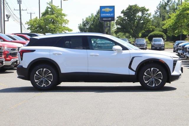 new 2024 Chevrolet Blazer EV car