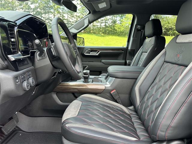 new 2025 Chevrolet Silverado 1500 car
