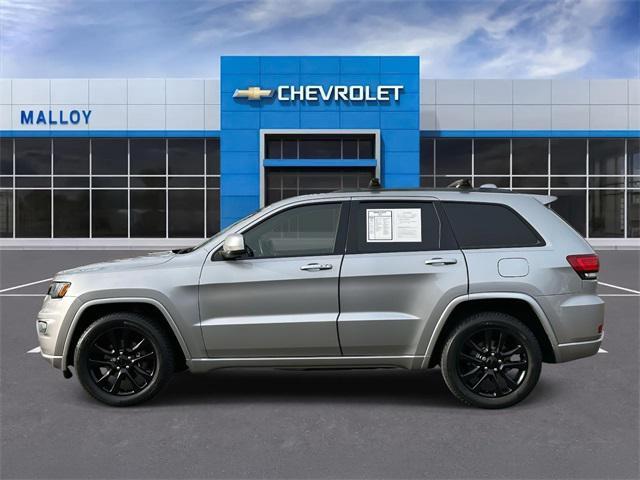 used 2017 Jeep Grand Cherokee car, priced at $18,482