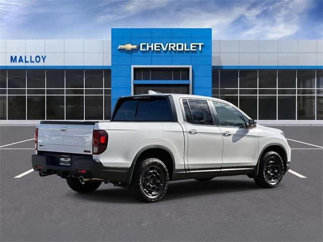 used 2025 Honda Ridgeline car, priced at $40,836