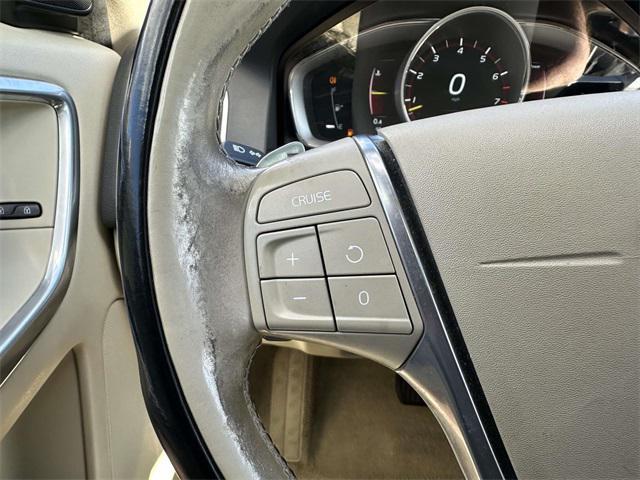 used 2015 Volvo XC60 car, priced at $13,040