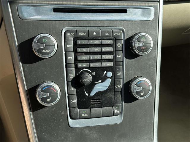 used 2015 Volvo XC60 car, priced at $13,040