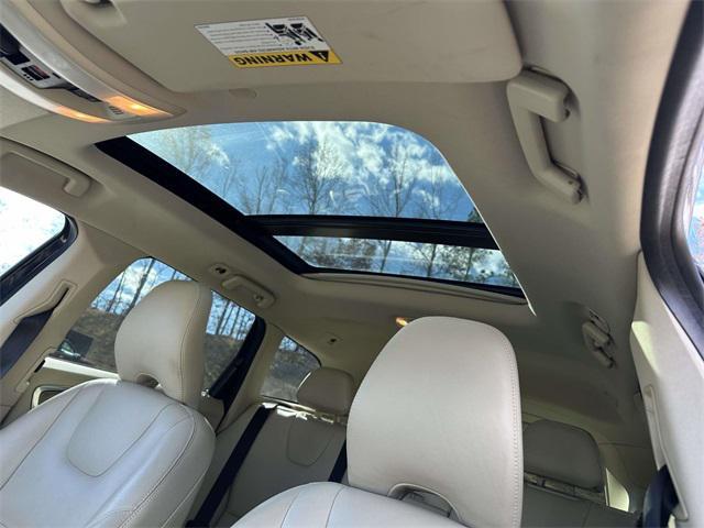 used 2015 Volvo XC60 car, priced at $13,040