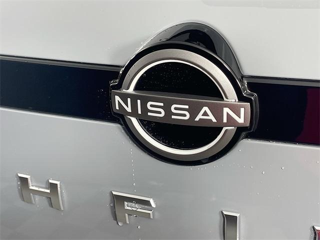 new 2024 Nissan Pathfinder car, priced at $49,214