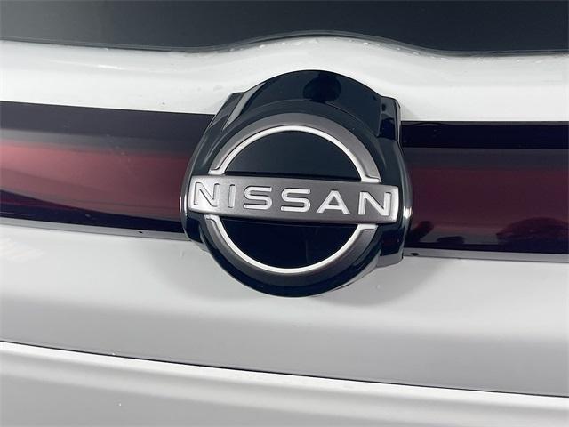 new 2024 Nissan Kicks car, priced at $21,981