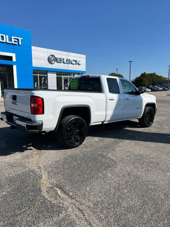 used 2018 GMC Sierra 1500 car, priced at $28,988